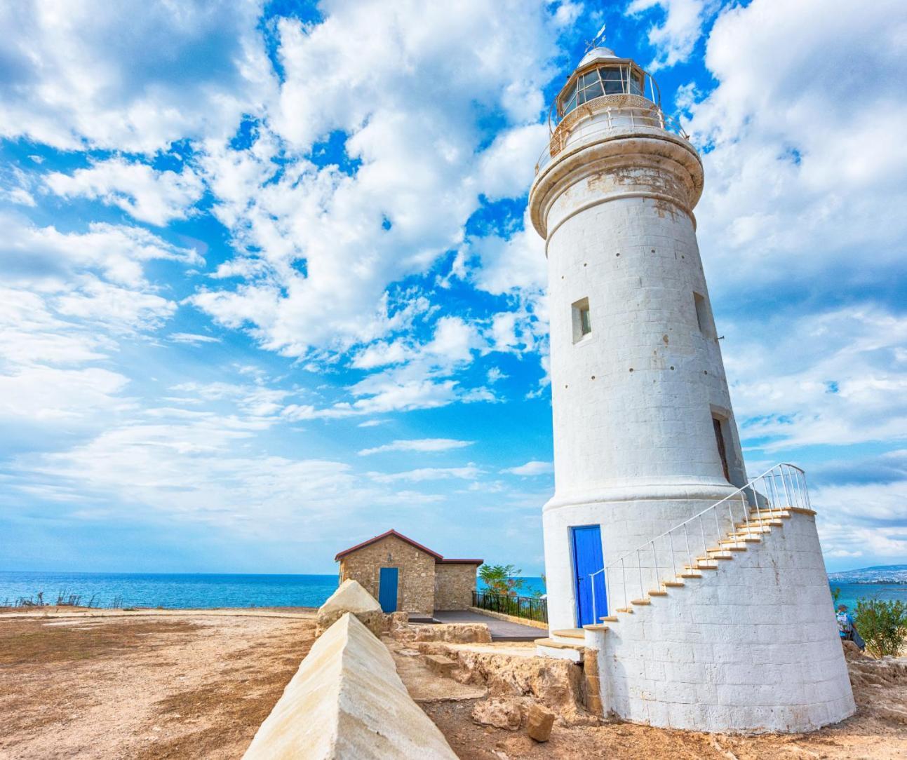 Dreamy 2 Bed Apartment By The Sea Pafos Zewnętrze zdjęcie